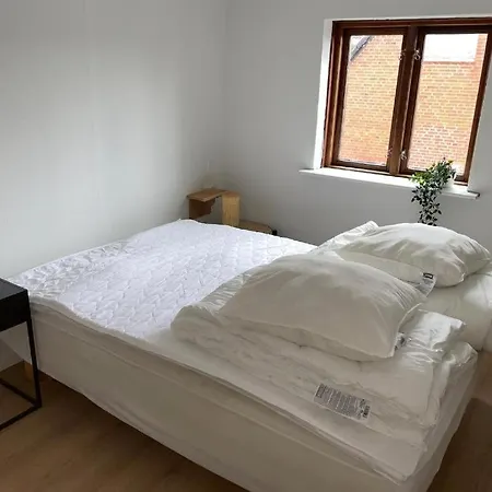 Comfy Cottege In Jeru Апартаменты *